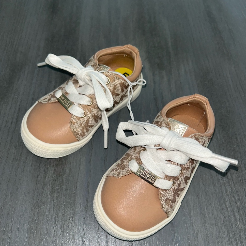 Michael Kors Tan and White Sneakers Casual Low-Top